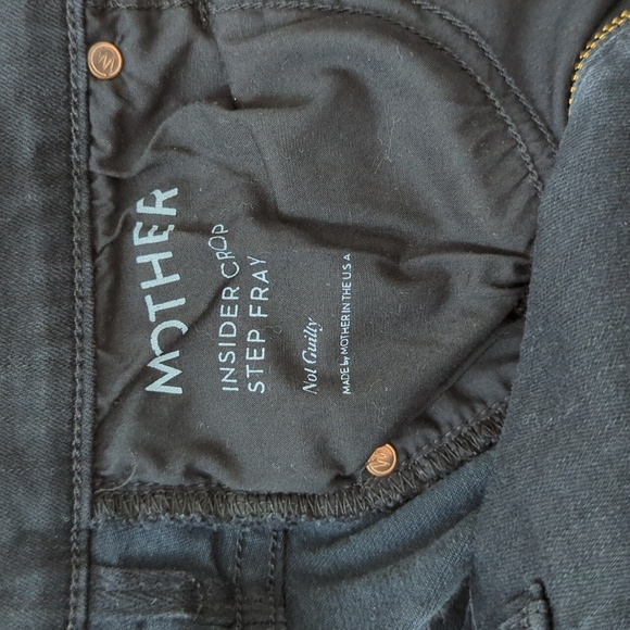 MOTHER Black Cropped Jeans - Picture 6 of 8